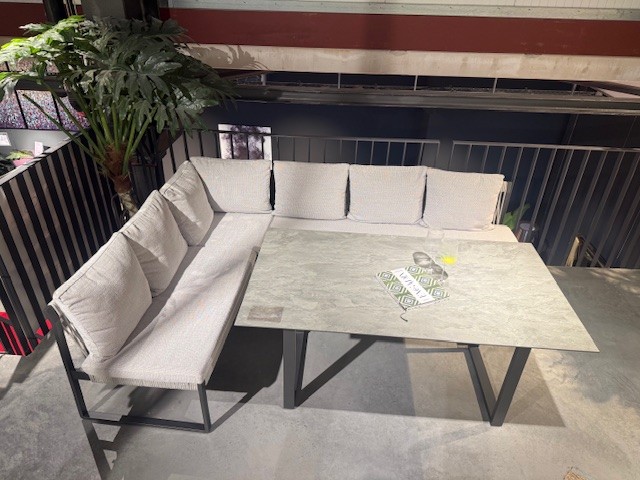 Stern Outdoor Eckbank Tamo und Kufentisch mit HPL Platte Silverstar im Set – Grafik-1.