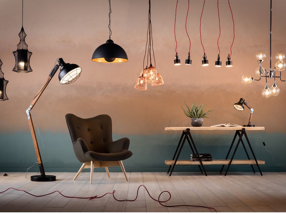 Stehleuchten & Bodenleuchten.