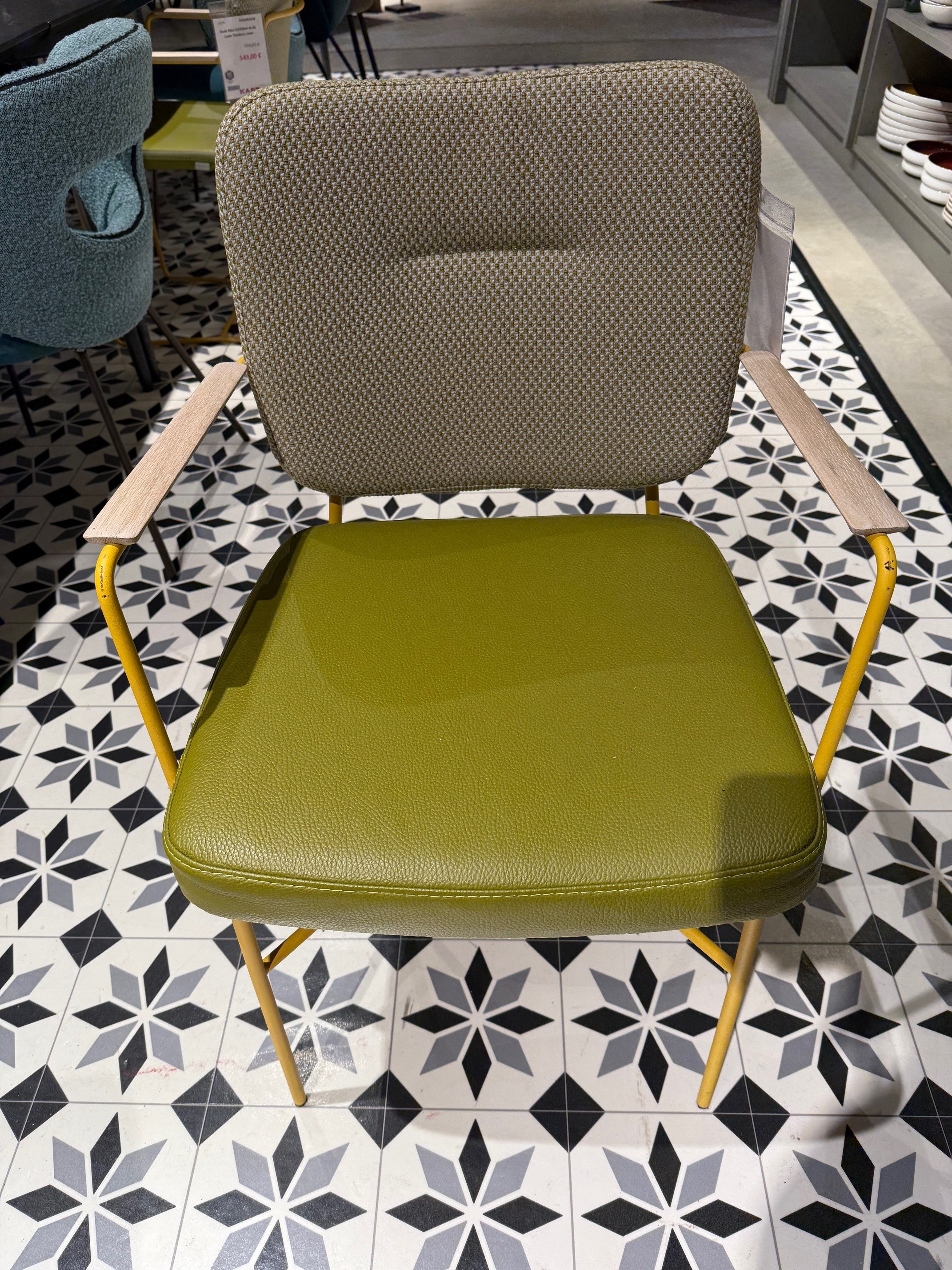 Bert Plantagie Stuhl Kiko Plus – Grafik-1.