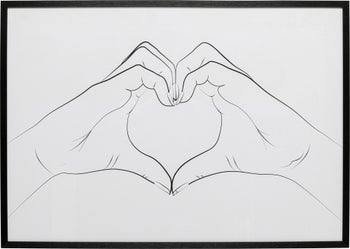 Gerahmtes Bild Heart Hands 103x73cm – Grafik-1.