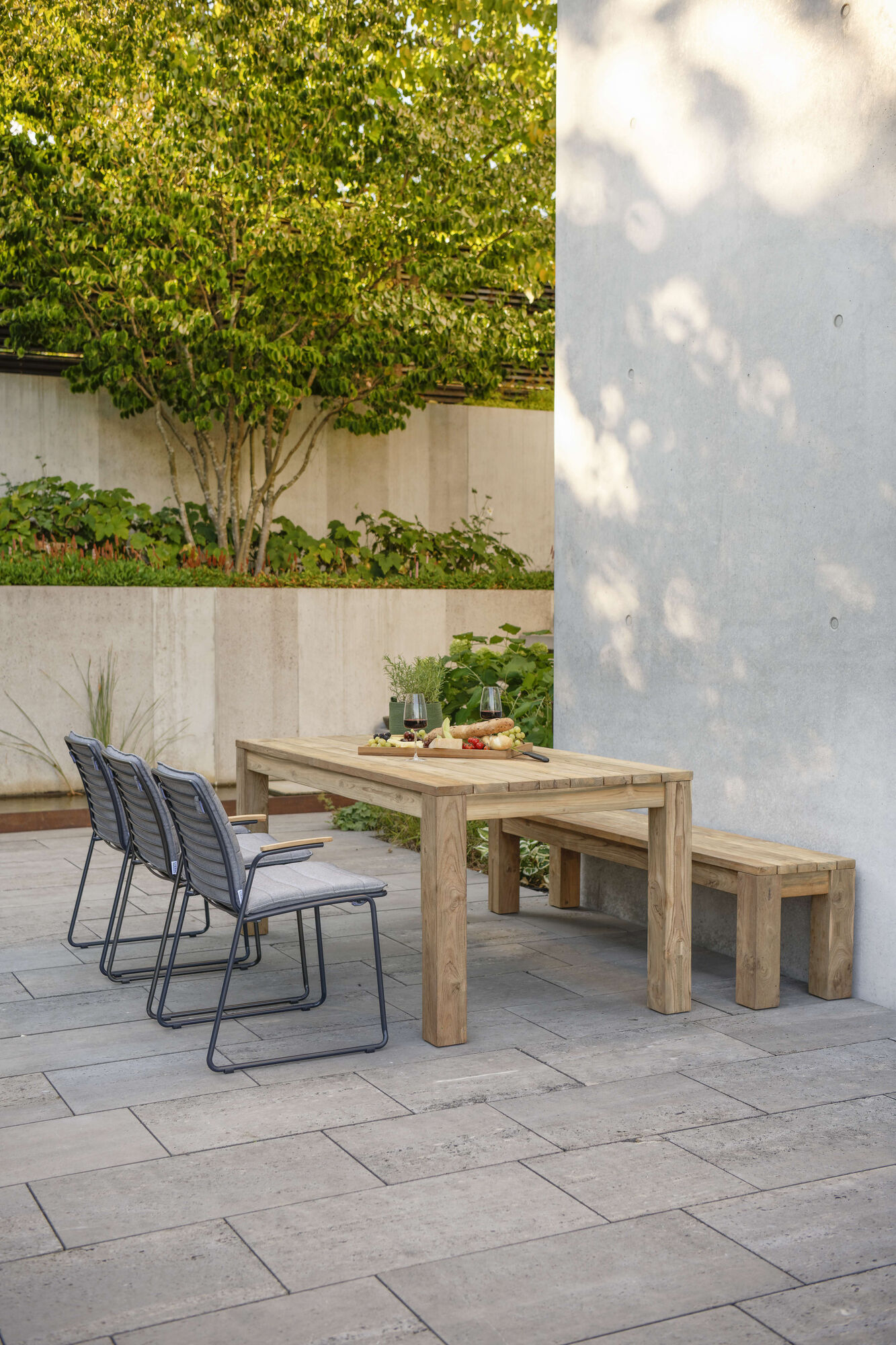 Stern Stapelsessel Levi Edelstahl/Teak – Grafik-1.